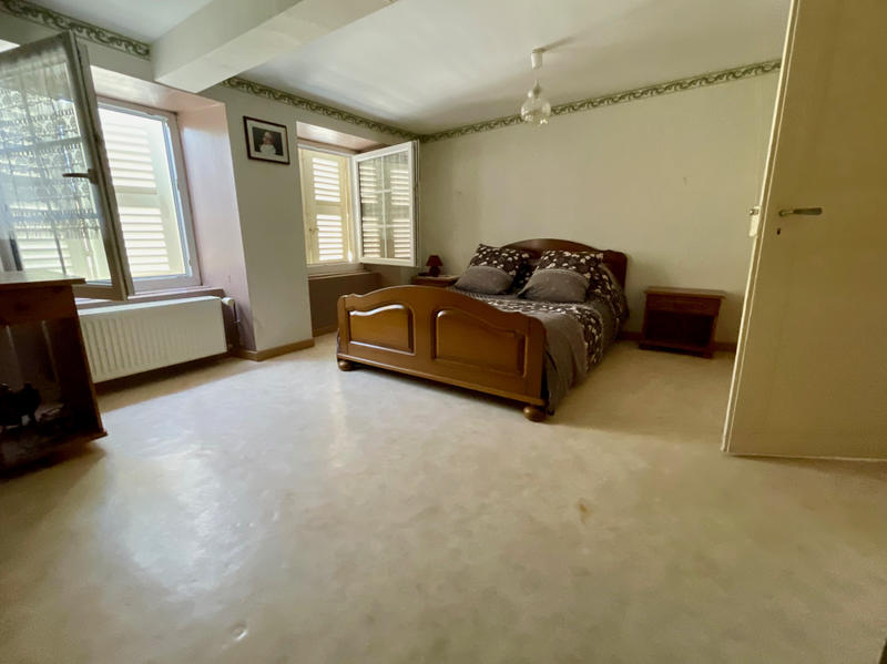 Maison - 122 m² - 3 pièces