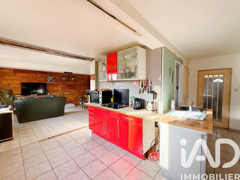 Maison - 99 m² - 3 pièces