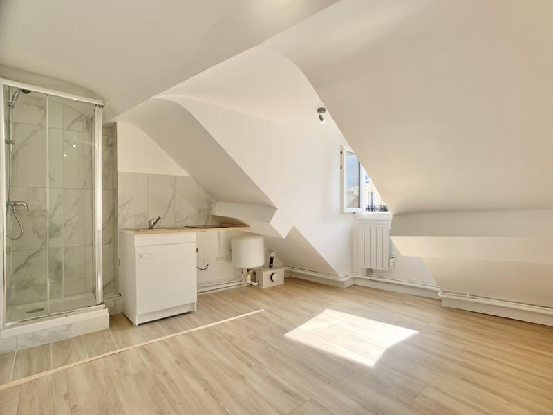 Appartement - 15 m² - 1 pièce