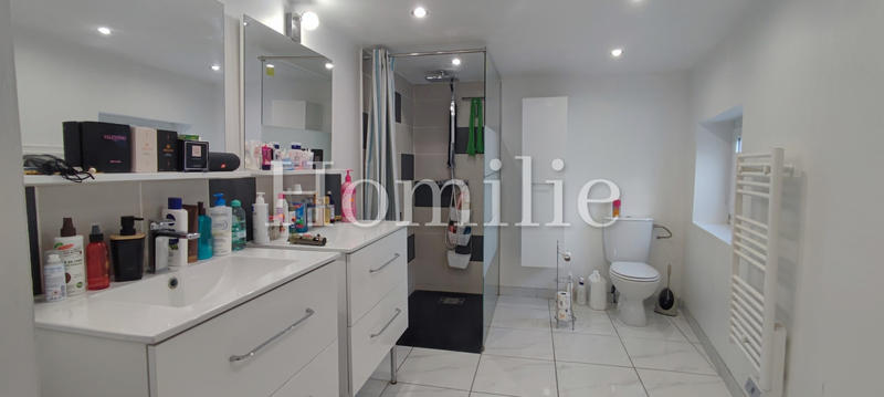 Maison - 143 m² - 6 pièces