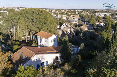 Maison traditionnelle - 215 m² - 8 pièces