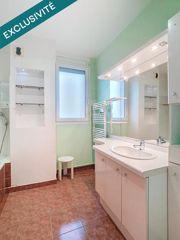 Appartement - 84 m² - 4 pièces