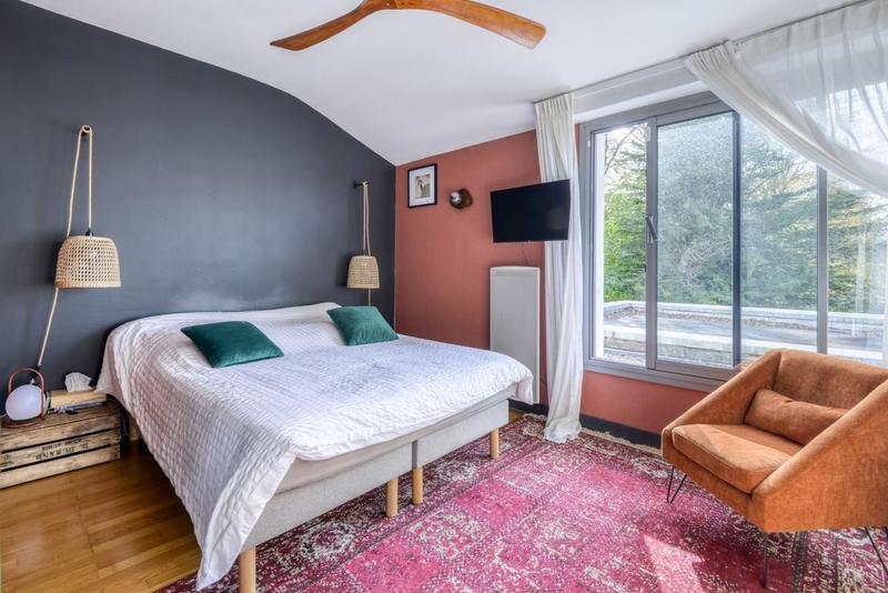 Maison - 171 m² - 7 pièces