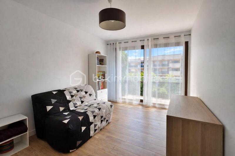 Appartement - 120 m² - 5 pièces