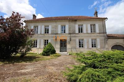 Maison bourgeoise - 292 m² - 10 pièces