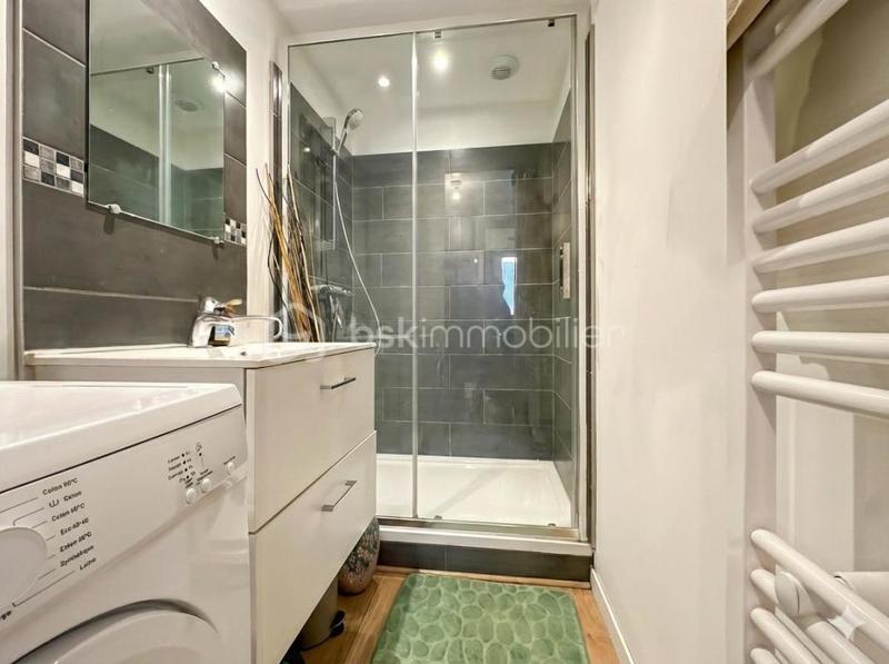 Appartement - 118 m² - 7 pièces