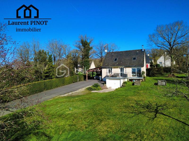 Maison - 87 m² - 5 pièces