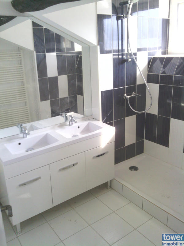 Duplex - 76 m² - 4 pièces