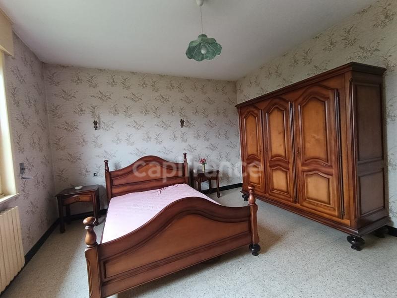 Maison - 121 m² - 5 pièces