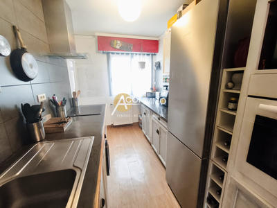 Appartement - 72 m² - 3 pièces