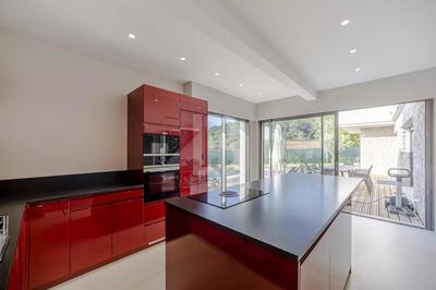 Villa - 265 m² - 7 pièces