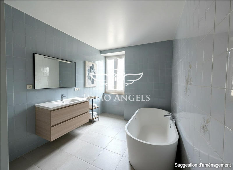 Maison - 220 m² - 11 pièces