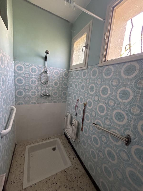 Maison traditionnelle - 75 m² - 4 pièces