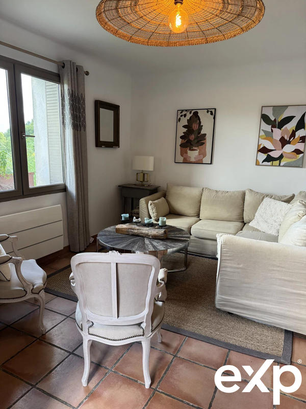 Maison traditionnelle - 95 m² - 3 pièces