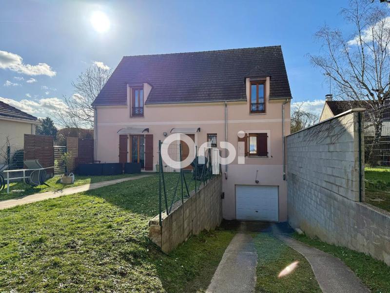 Maison - 152 m² - 6 pièces