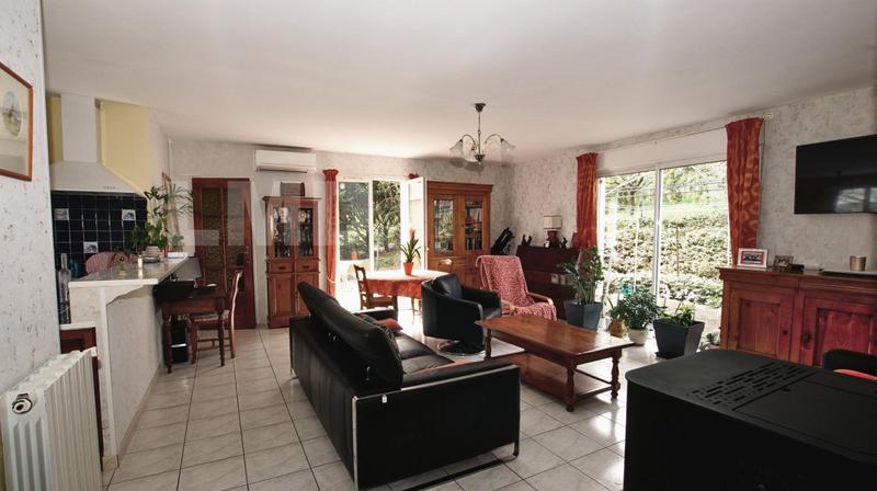 Maison - 136 m² - 6 pièces