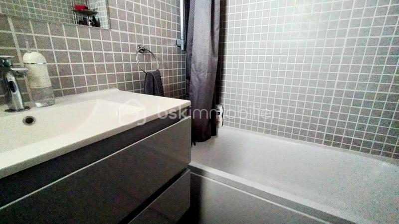 Appartement - 86 m² - 4 pièces