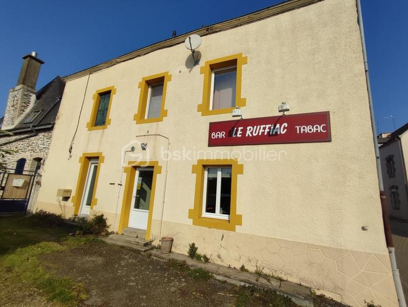 Immeuble - 250 m² - 7 pièces