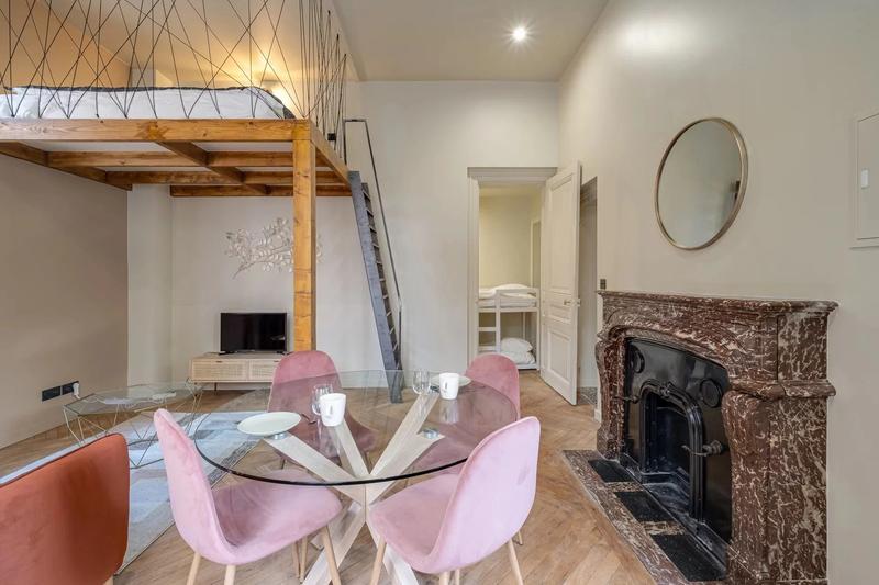 Hôtel particulier - 425 m² - 17 pièces