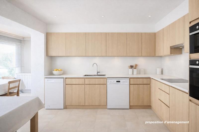 Maison - 135 m² - 6 pièces