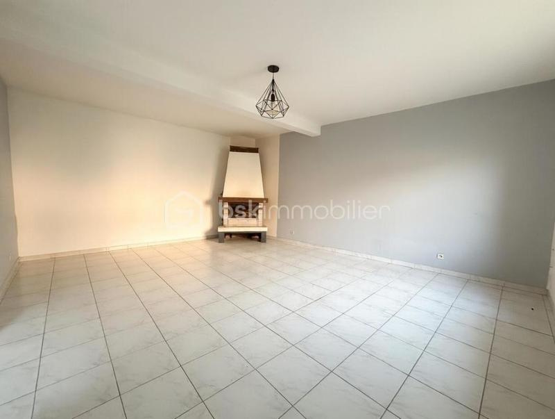 Maison - 83 m² - 4 pièces