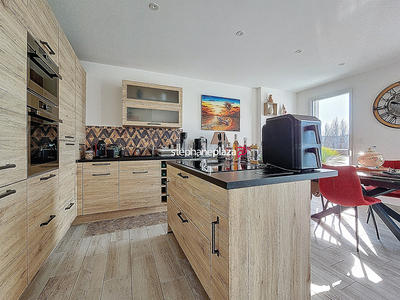 Appartement - 87 m² - 4 pièces