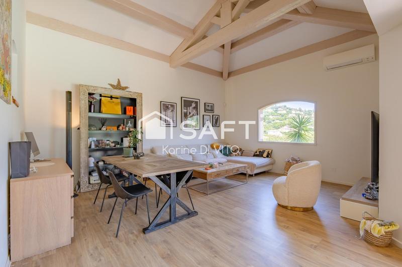 Maison - 139 m² - 5 pièces