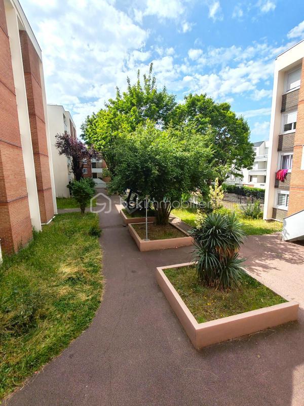 Appartement - 101 m² - 4 pièces
