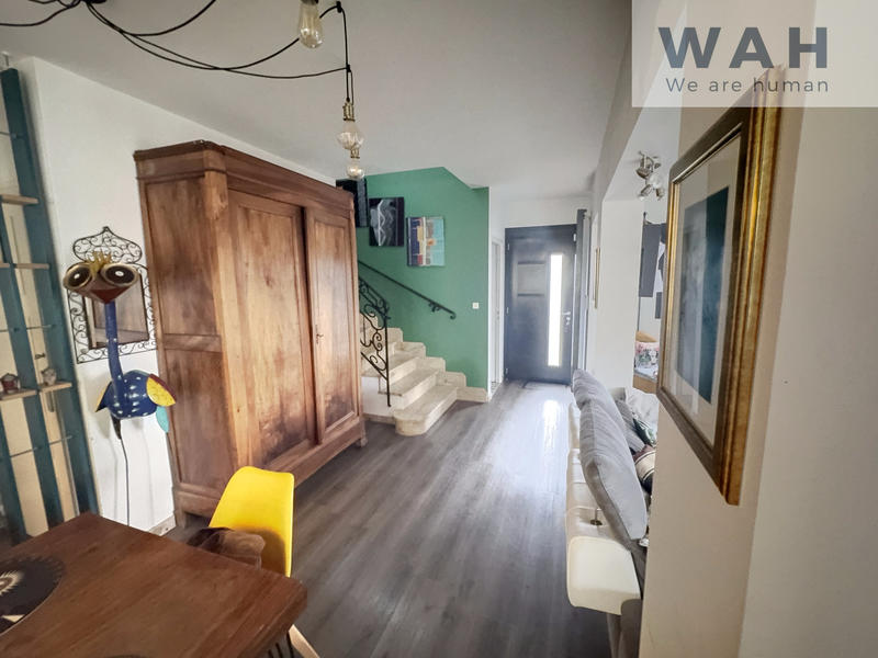 Maison - 162 m² - 6 pièces