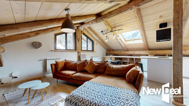 Maison en pierre - 380 m² - 11 pièces