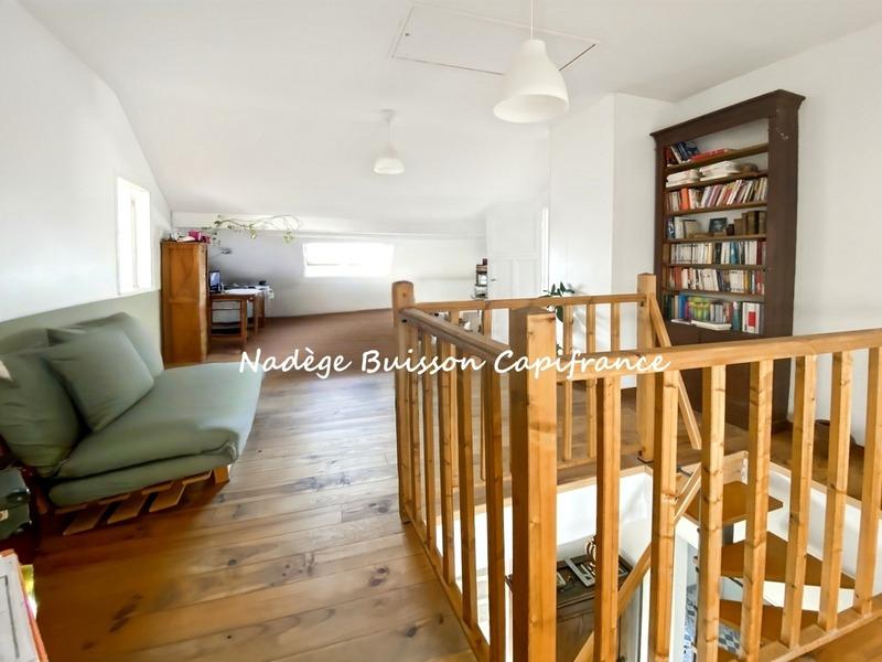 Villa - 195 m² - 6 pièces