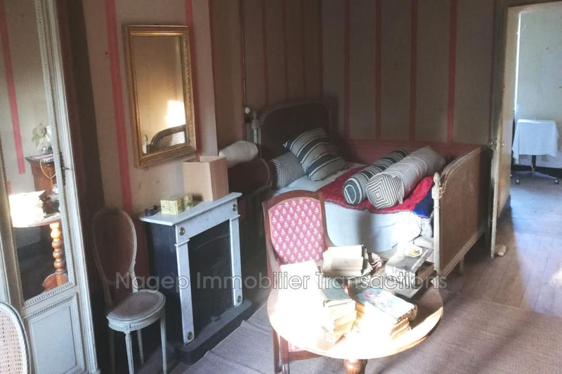 Maison - 275 m² - 5 pièces