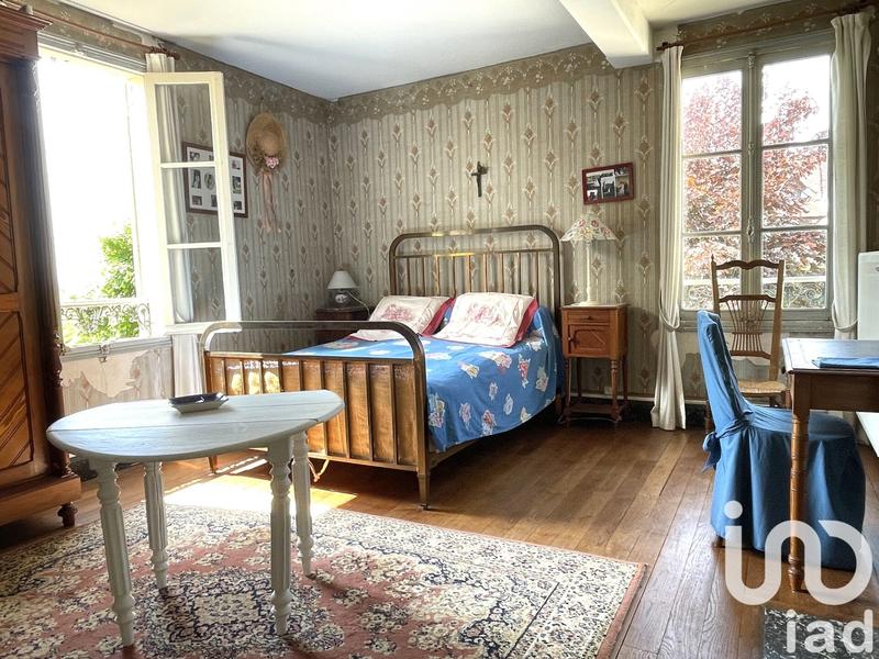 Maison de campagne - 239 m² - 11 pièces