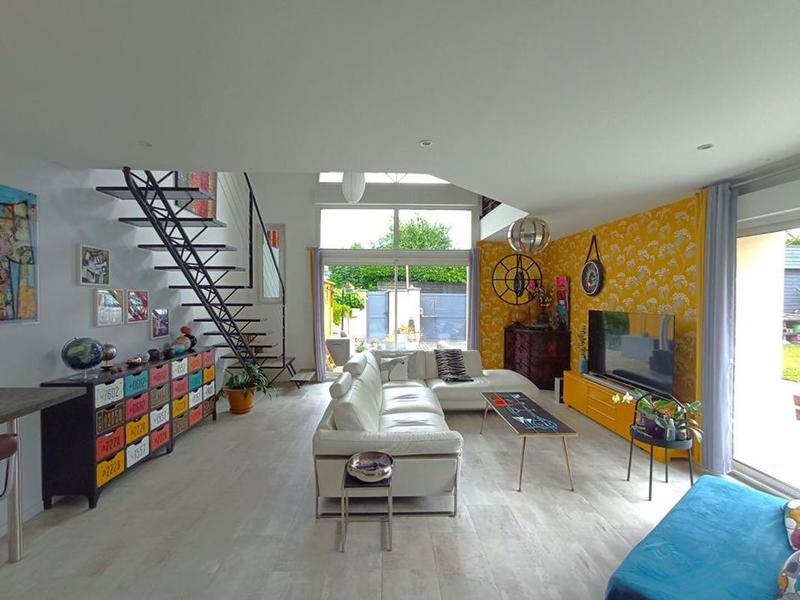 Maison - 177 m² - 6 pièces