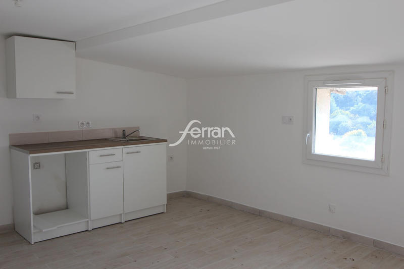 Appartement - 94 m² - 4 pièces