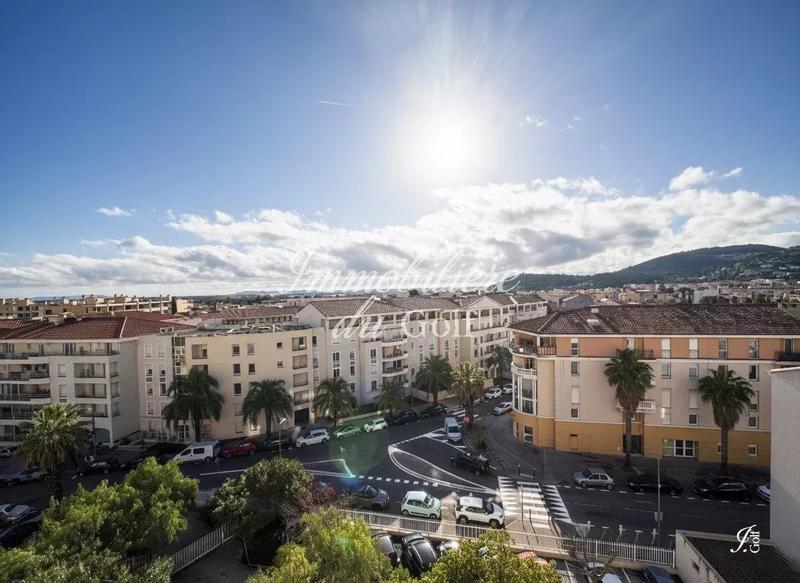 Appartement - 50 m² - 2 pièces