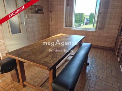 Maison en pierre - 77 m² - 4 pièces