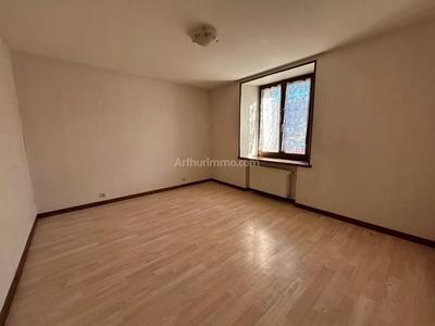 Appartement - 84 m² - 3 pièces