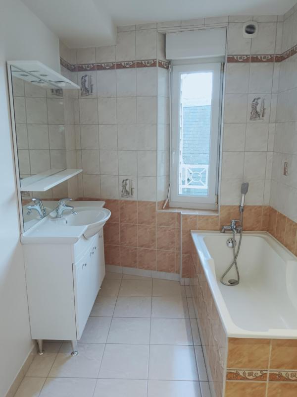 Maison - 127 m² - 7 pièces