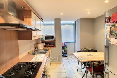 Appartement - 77 m² - 3 pièces