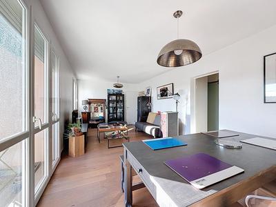 Appartement - 83 m² - 4 pièces