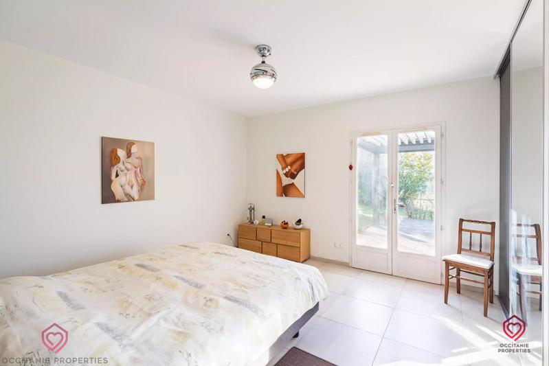 Propriété - 195 m² - 7 pièces