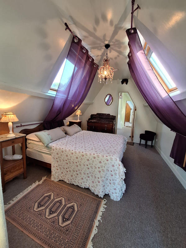 Maison - 85 m² - 5 pièces