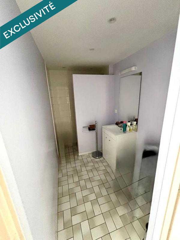 Maison - 180 m² - 10 pièces