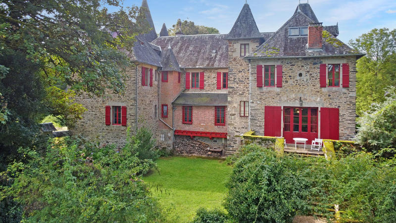 Château - 511 m² - 17 pièces