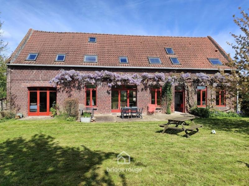 Ferme - 300 m² - 5 pièces