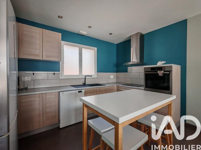 Maison - 110 m² - 6 pièces