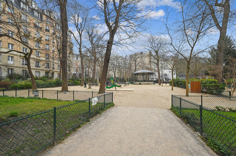 Appartement - 100 m² - 4 pièces