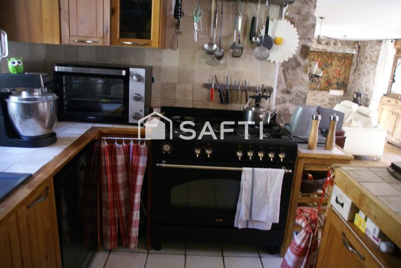 Maison - 263 m² - 8 pièces