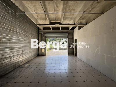 Local d'activités - 415 m²